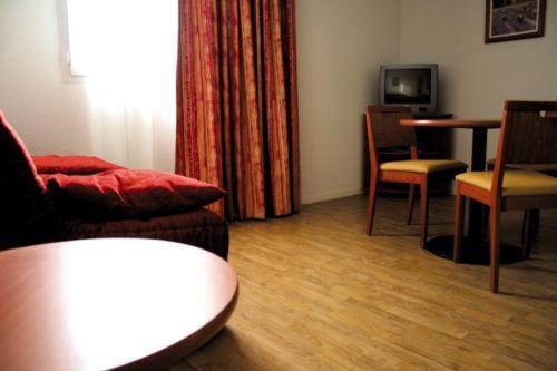 Aerel Hotel Aeroport Blagnac Szoba fotó