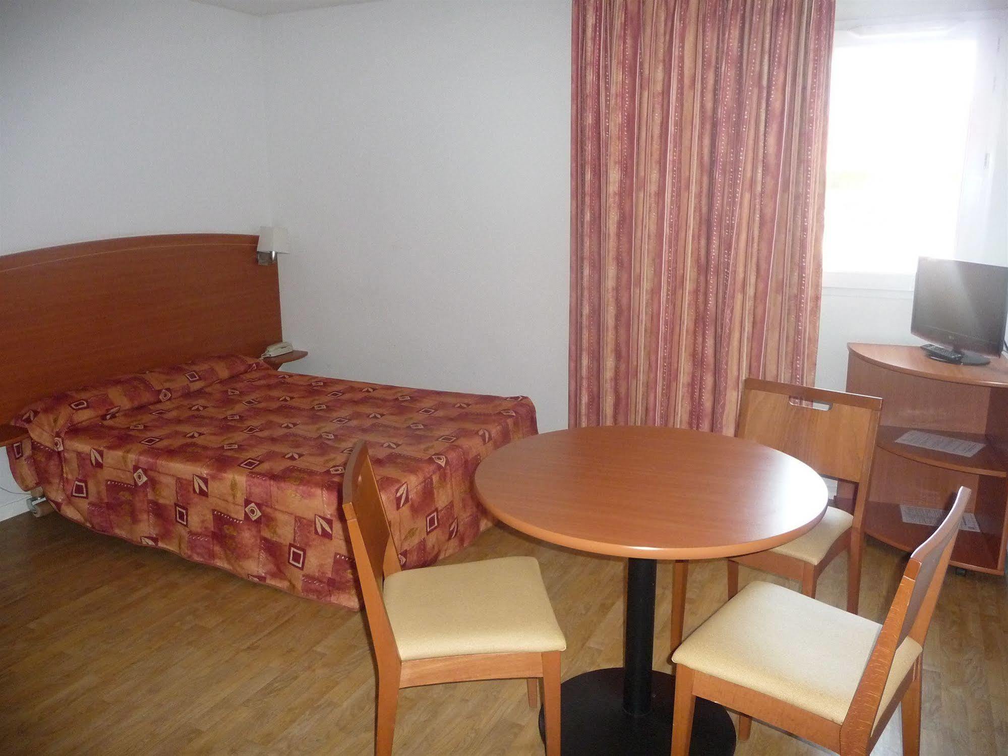 Aerel Hotel Aeroport Blagnac Kültér fotó