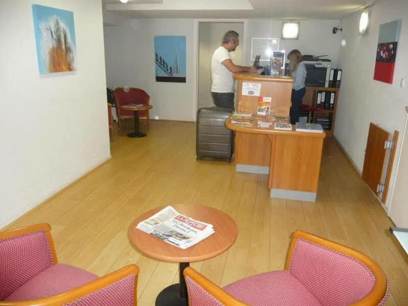 Aerel Hotel Aeroport Blagnac Kültér fotó
